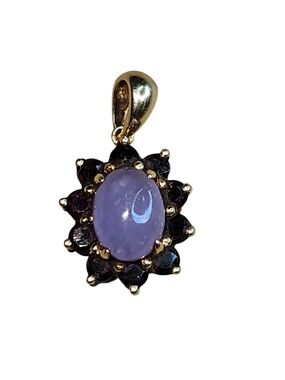 Vintage 14K Gold Lavender Cabochon Jade & Amethyst Halo Pendant